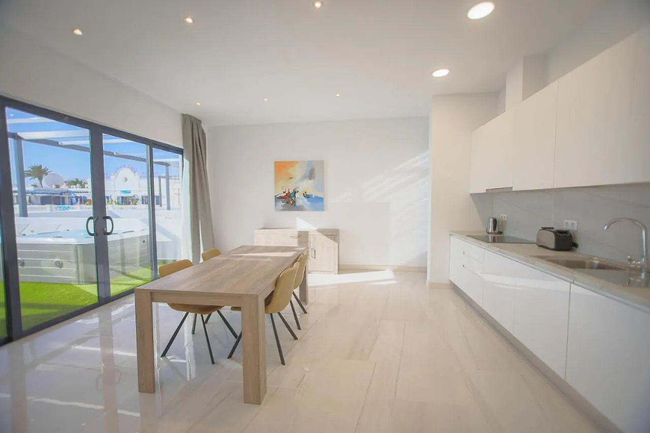 Atlantico Plaza Suite 6A - 2 Beds - 2 Baths Puerto del Carmen  Daire Puerto del Carmen (Lanzarote)