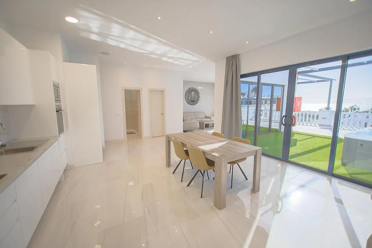 Daire Atlantico Plaza Suite 6A - 2 Beds - 2 Baths Puerto del Carmen  İspanya