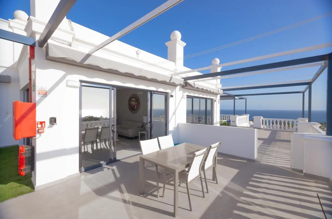 Atlantico Plaza Suite 6A - 2 Beds - 2 Baths Puerto del Carmen  0*, Puerto del Carmen (Lanzarote) Spain